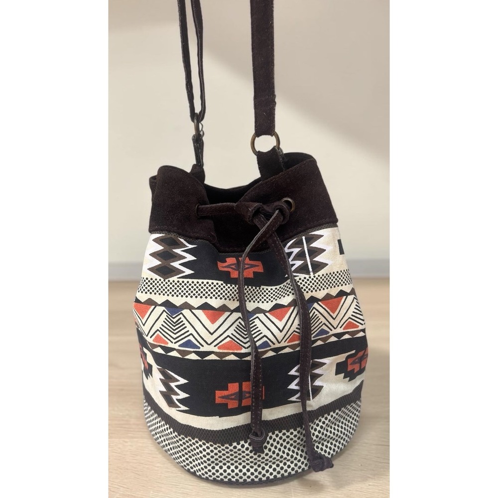 Ecote Urban Outfitters Suede Bucket Bag Southwestern Boho Crossbody Purse